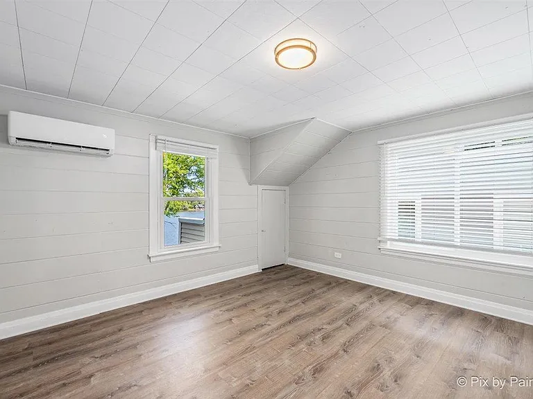 24060 N Lakeside Dr — Photo 20