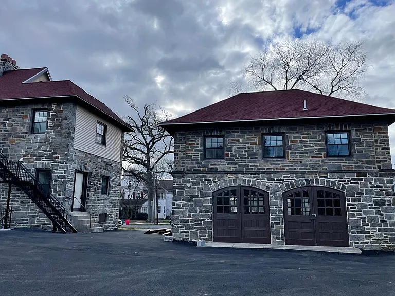 100 N Swarthmore Ave #A4 — Photo 1