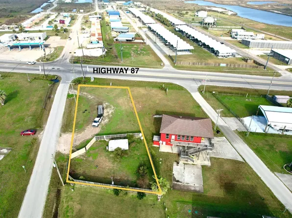 3005 Highway 87, Pt Bolivar, TX 77650