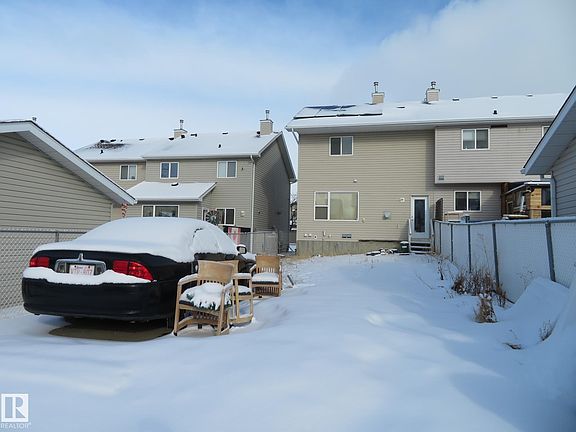 3rd image of 18 Connor Ln