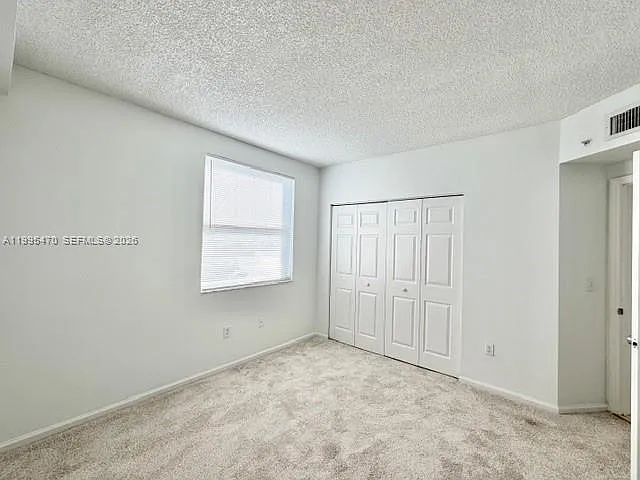 17100 N Bay Rd #1604 — Photo 27
