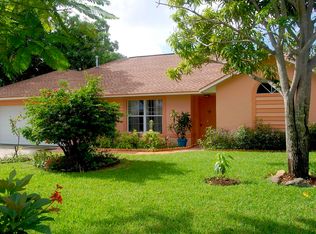 1475 Island Dr, Merritt Island, FL 32952