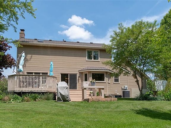 5th image of 5071 Heather Ann Cir