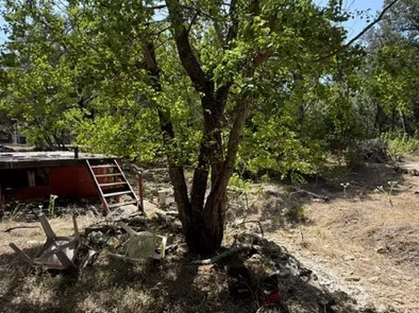 502 Creekside Dr, Canyon Lake, TX 78133