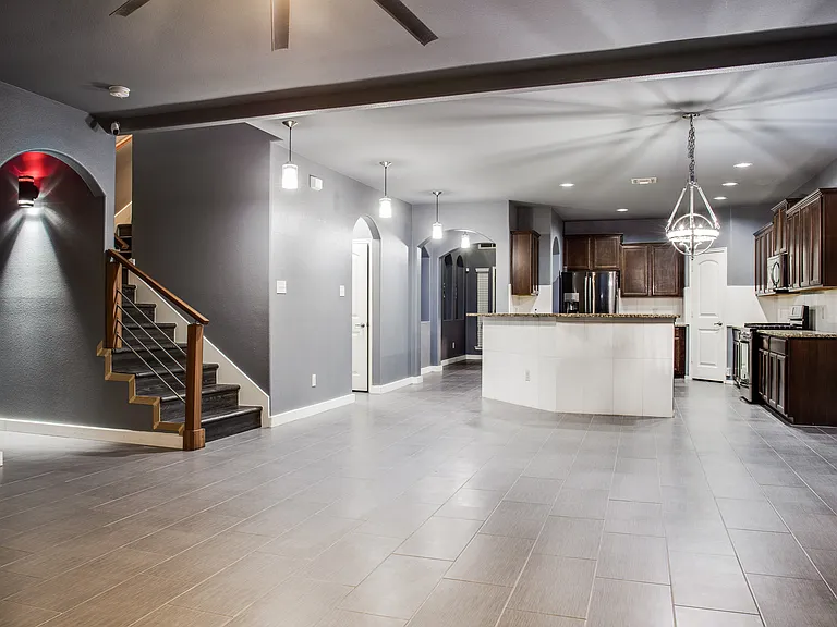 1713 Lake Pine Dr — Photo 5