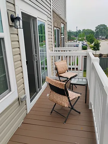 936 Jenkins Ct — Photo 12
