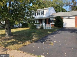 603 S Olds Blvd, Fairless Hills, PA 19030