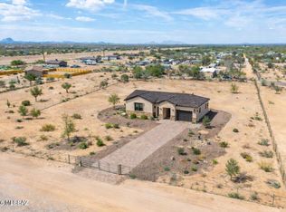 5761 N Avra Rd, Tucson, AZ 85743