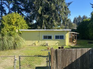 1322 S Montesano St #2ADU, Westport, WA 98595