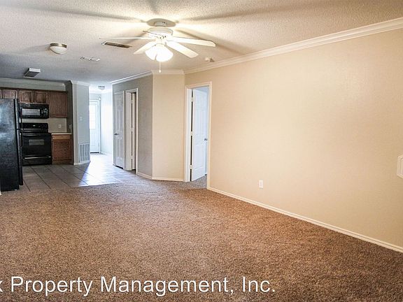 4th image of 602 N Englewood Ave APT A