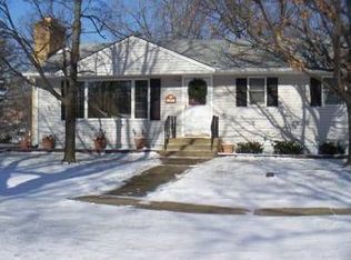 1460 Birch Rd, Homewood, IL 60430