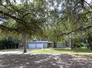 21930 Pearl St, Alva, FL 33920