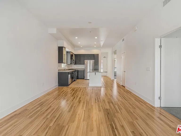 12920 Runway Rd #340 — Photo 19
