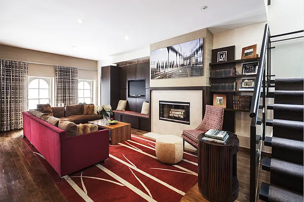 Sold by Stribling | media 10