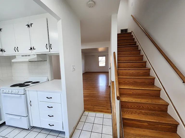 342 Fairmont Ave — Photo 22