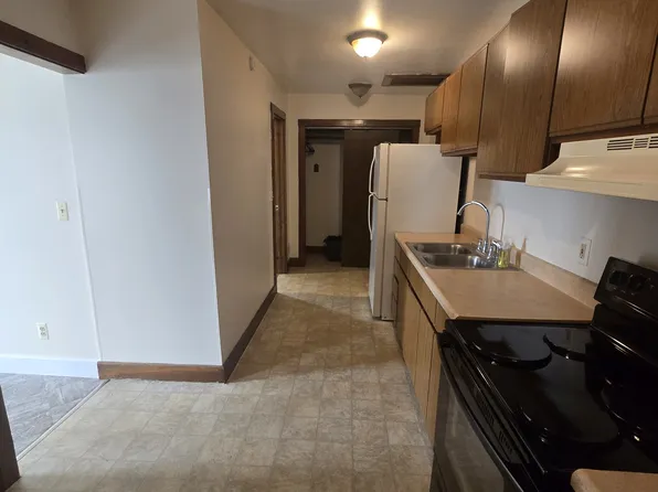 906 N Monroe St #3, Bay City, MI 48708