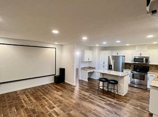 3221 Boston Ct SE, Albany, OR 97322