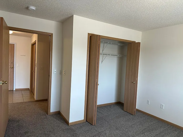 Pointe West II — Photo 21