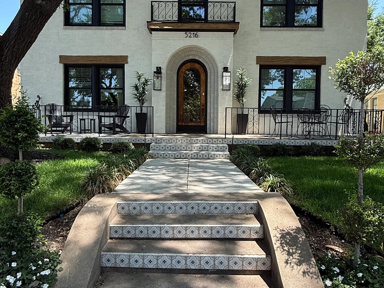 5216 Milam St — Photo 2