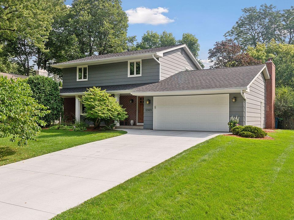 1st image of 5909 Walnut Dr