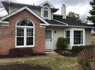 19264 Bradford Ct, Strongsville, OH 44136