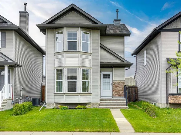146 W Cranberry Close SE, Calgary, AB T3M 0B5