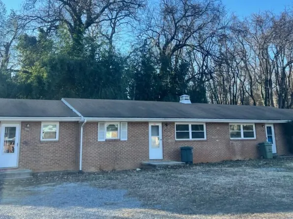 1627-1629 Longview Ave, Salem, VA 24153