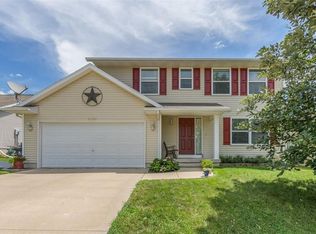 2105 25th St SW, Cedar Rapids, IA 52404