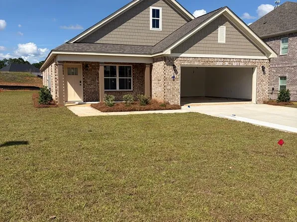 120 Hunters Hill Way, Enterprise, AL 36330