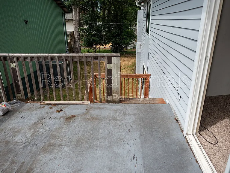 9620 Maple Ave SW — Photo 31
