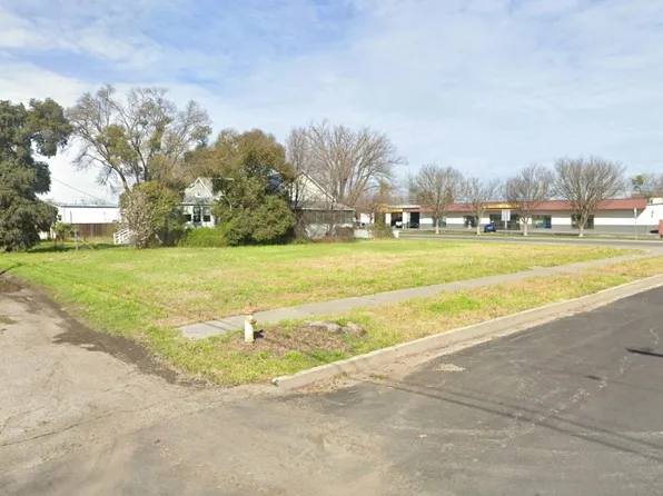 1107 Market St, Colusa, CA 95932