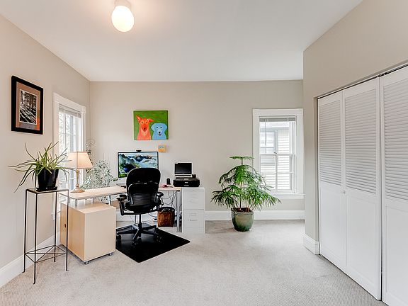 4th image of 396 W Laurel Ave #1