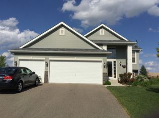 1737 Gotland Ln, Shakopee, MN 55379