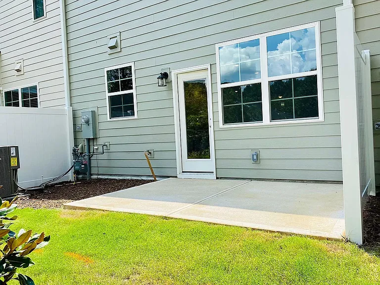 209 Gremar Dr — Photo 16
