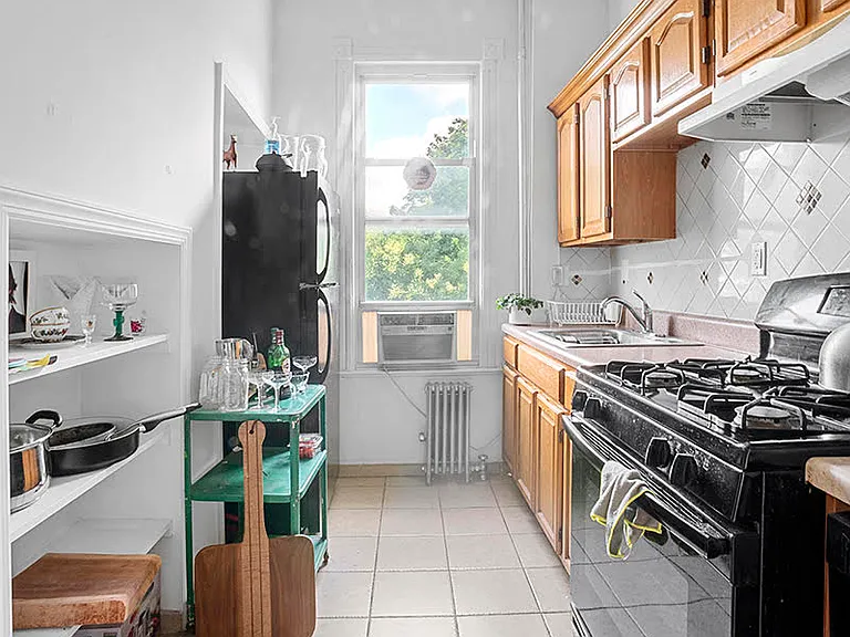 271 Bleecker St #3 — Photo 4