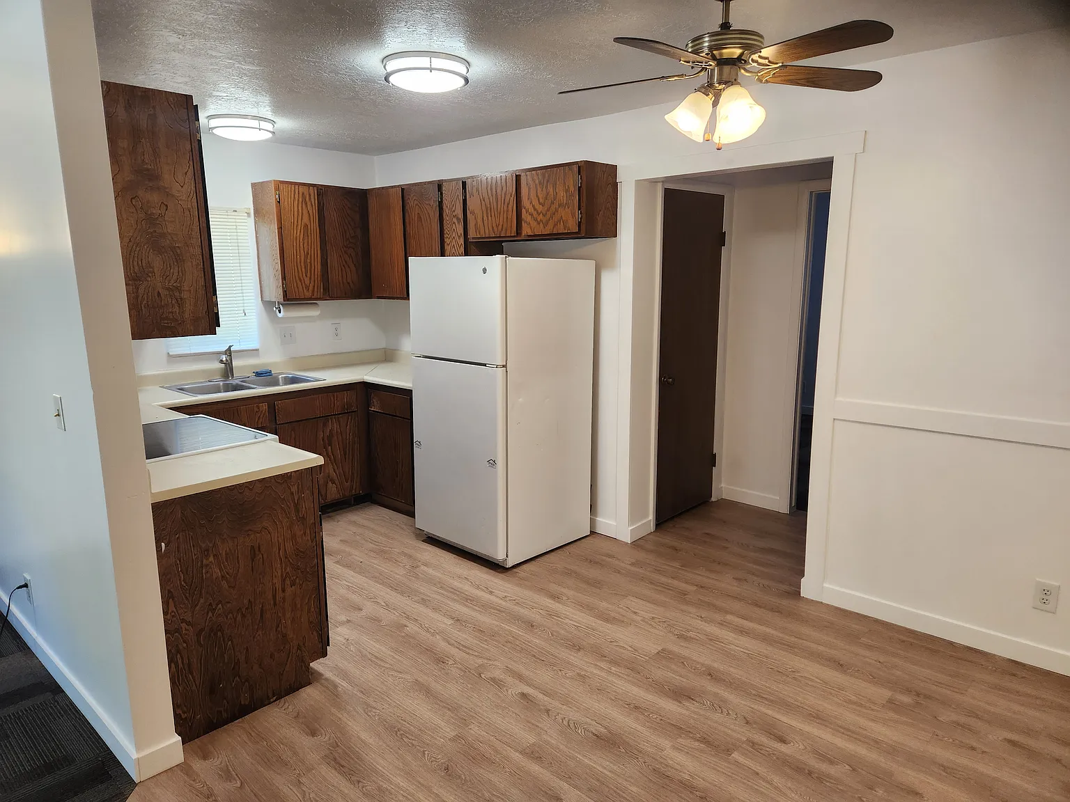 2 bed, 820 sqft, $1,175 — Photo 3