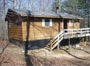 691 Otter Falls Rd, Sewanee, TN 37375