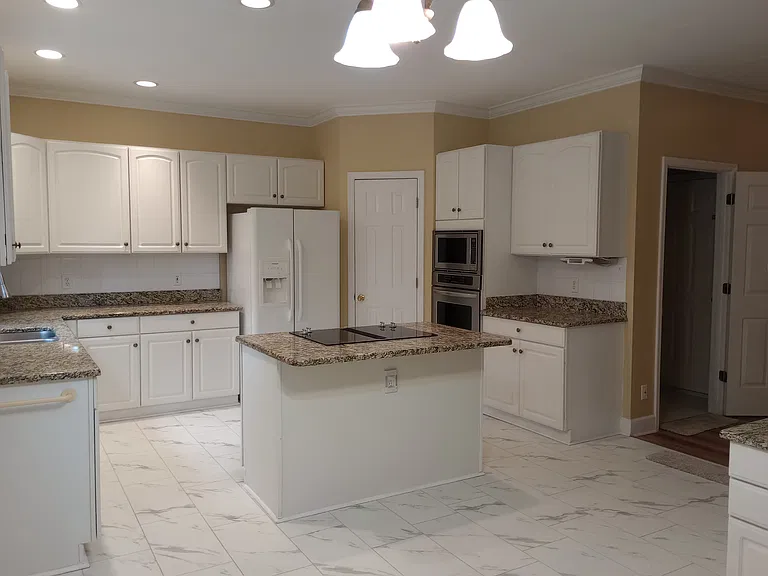 Butternut Cir — Photo 12