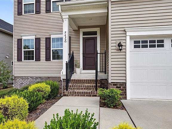 4th image of 9632 Rock Rose Ct