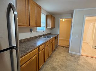 8 Nichols Ave FLOOR 1, Lynn, MA 01902