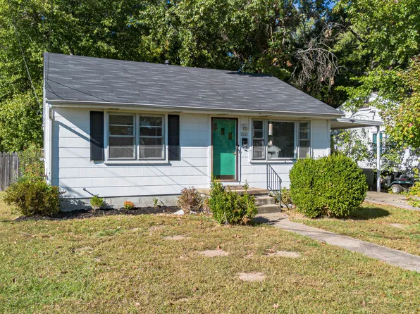 2943 Adams St, Paducah, KY 42001