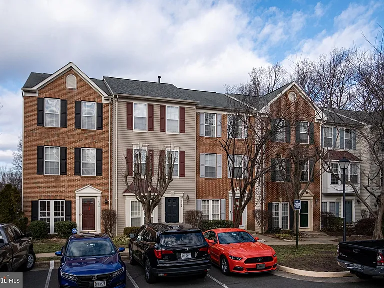 4384 Sutler Hill Sq — Photo 38
