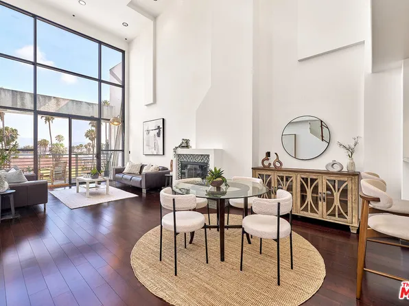 520 S Kingsley Dr #Penthouse 3, Los Angeles, CA 90020