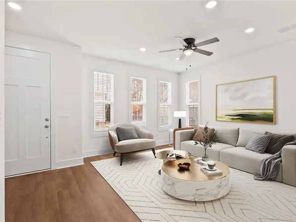 195 W Lake Ave NW, Atlanta, GA