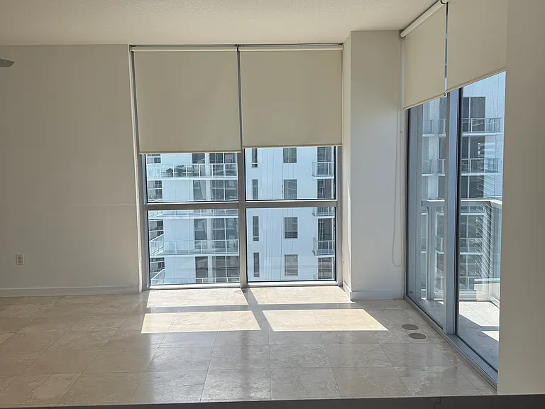 1060 Brickell Ave #3217 — Photo 6