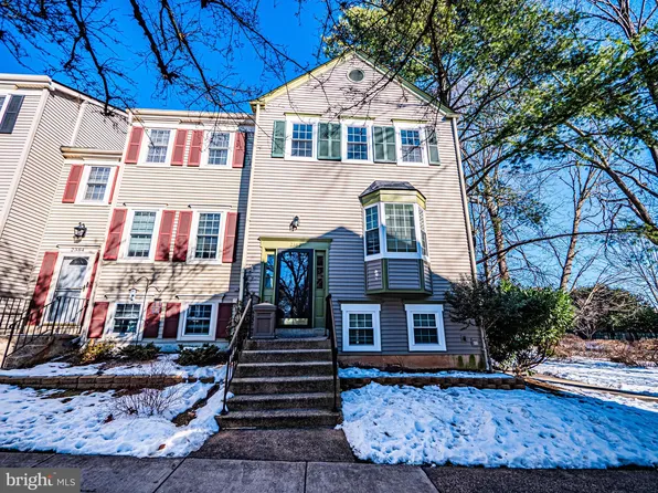 2382 Branleigh Park Ct, Reston, VA 20191