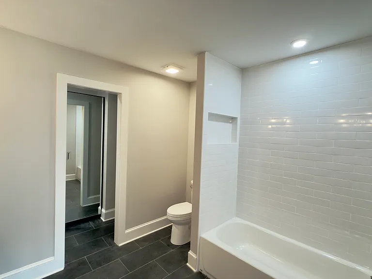206 West Ave — Photo 10