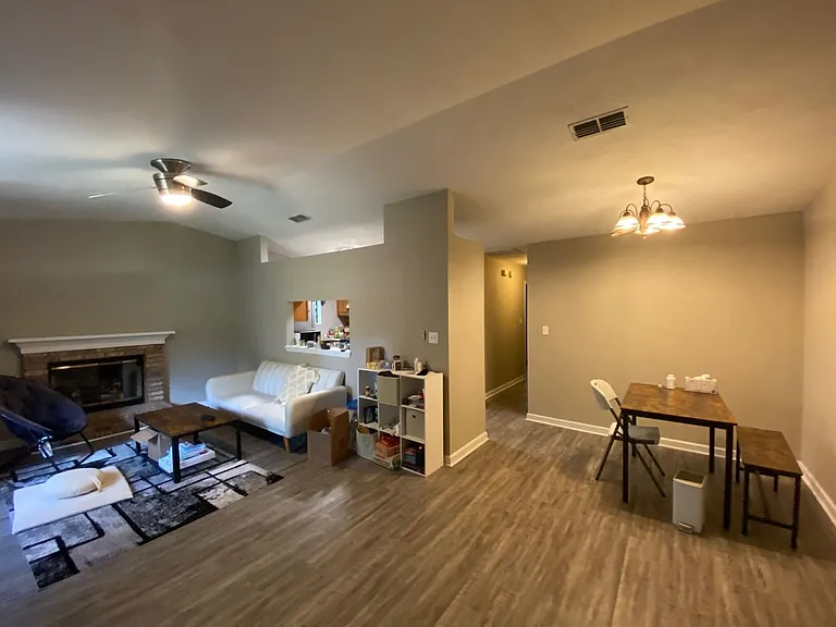 1226 Brafforton Dr — Photo 13