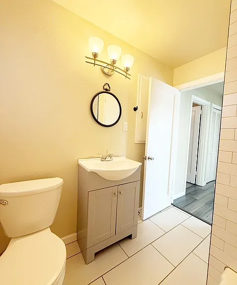 821 S Summit Ave — Photo 13