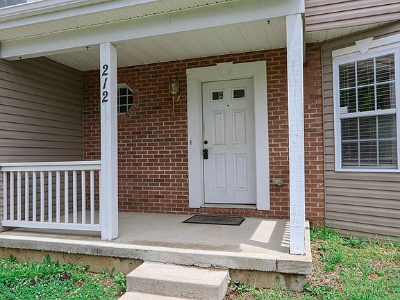 3rd image of 212 Trenton Pl